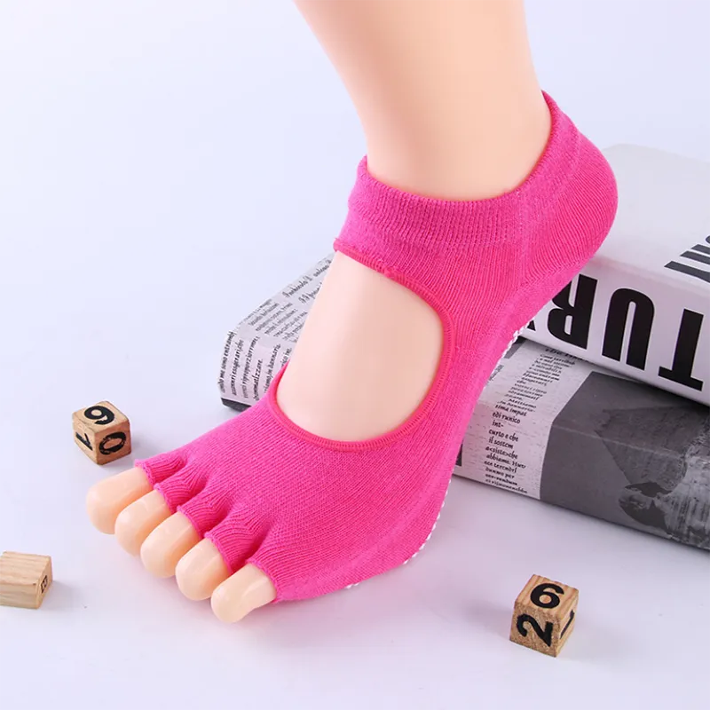 2020 non slip yoga socks with gripper