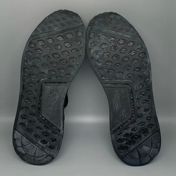 Adidas NMD_R1 V2 Triple Back Shoes Men's Sz 10