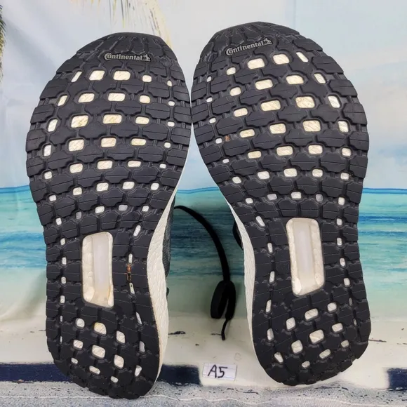 Adidas UltraBoost 19 Oreo White Black Running Shoes - Womens 8.5