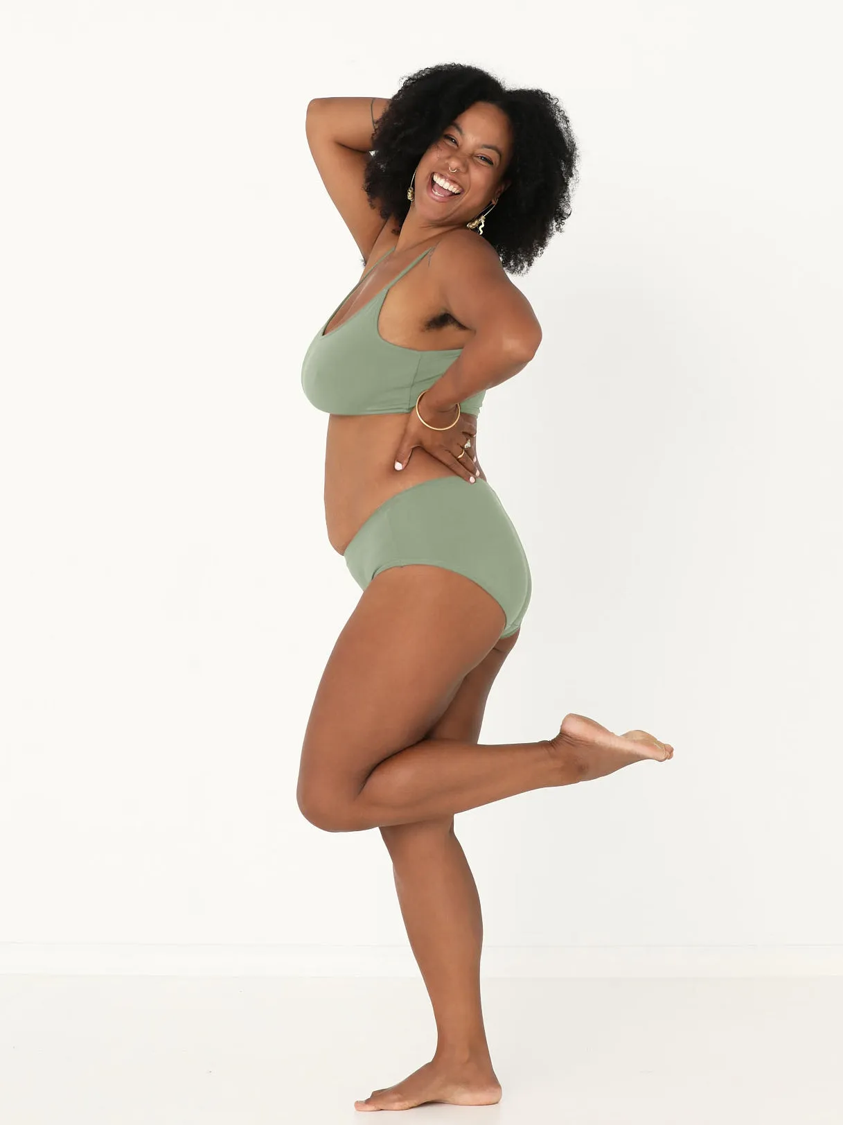 Bamboo Yoga Top 2.0 - Eucalyptus
