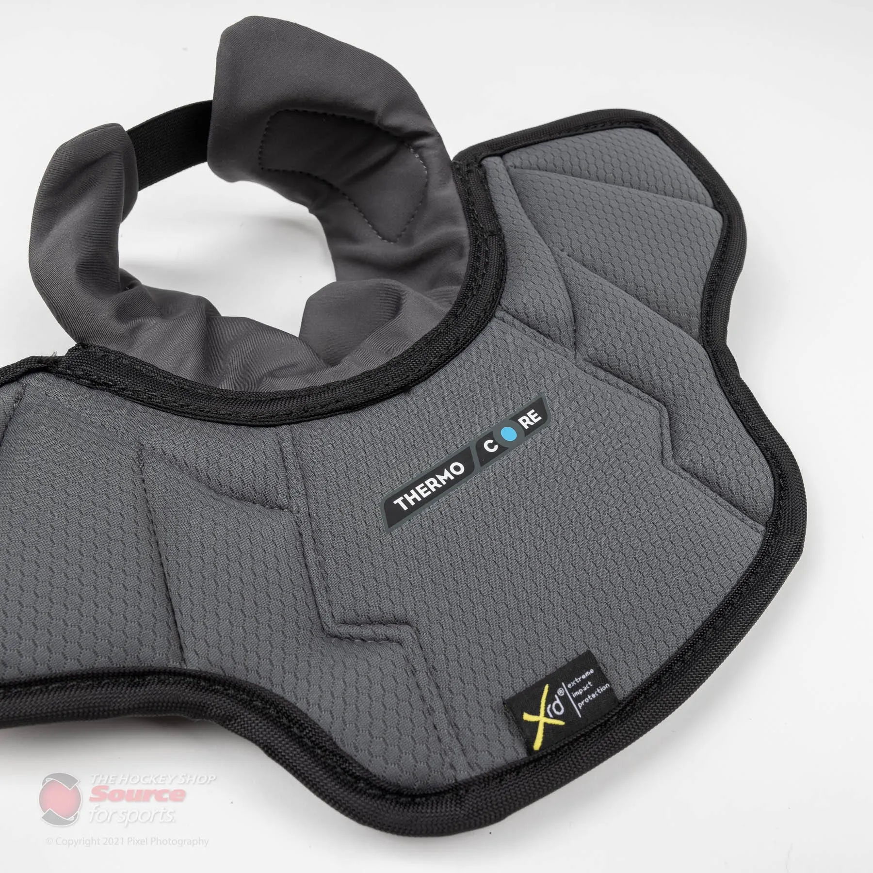 Bauer Pro Junior Goalie Neck Guard - (2021)