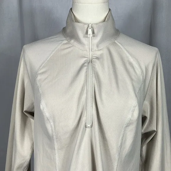 Beyond Yoga 1673 Heather Rib Take A Hike Zip Pullover in Cream Heather.