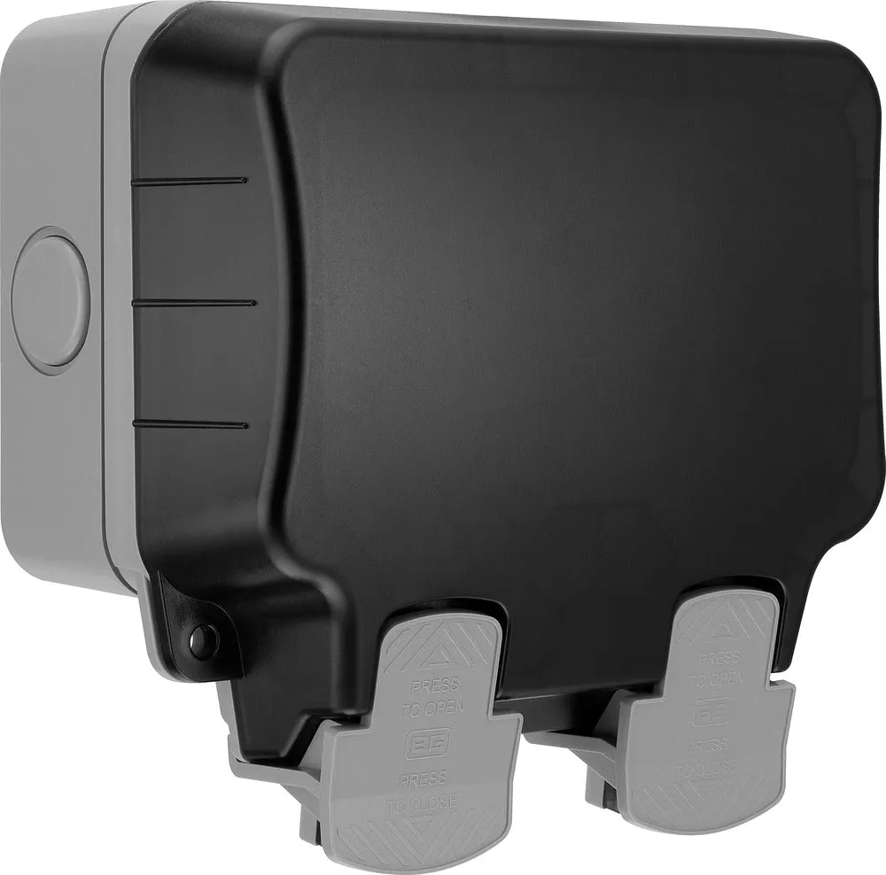 BG WP22KIT/3-02 Weatherproof Nexus Storm 13A 2G Switched Socket  3m Flex & RCD Plug