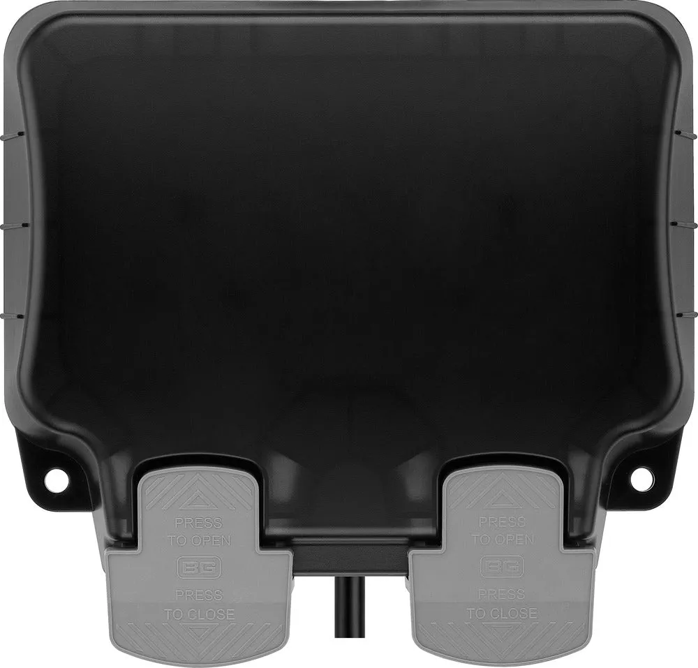 BG WP22KIT/3-02 Weatherproof Nexus Storm 13A 2G Switched Socket  3m Flex & RCD Plug