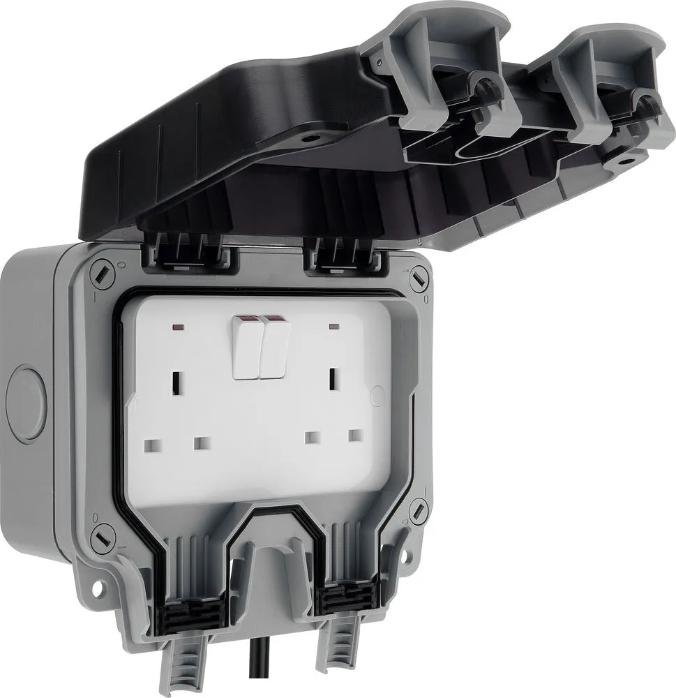 BG WP22KIT/3-02 Weatherproof Nexus Storm 13A 2G Switched Socket  3m Flex & RCD Plug