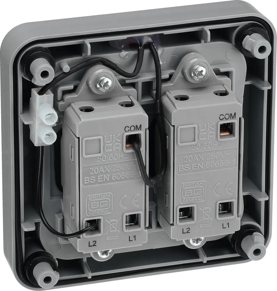 BG WP42-02 Weatherproof Nexus Storm 20AX 2G 2-Way Switch