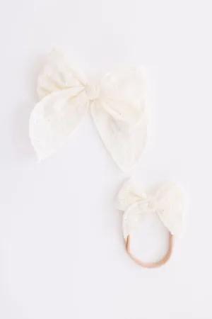 Classic Hair Bow - Cream Eyelet