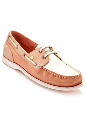 Comfort width leather boat shoes