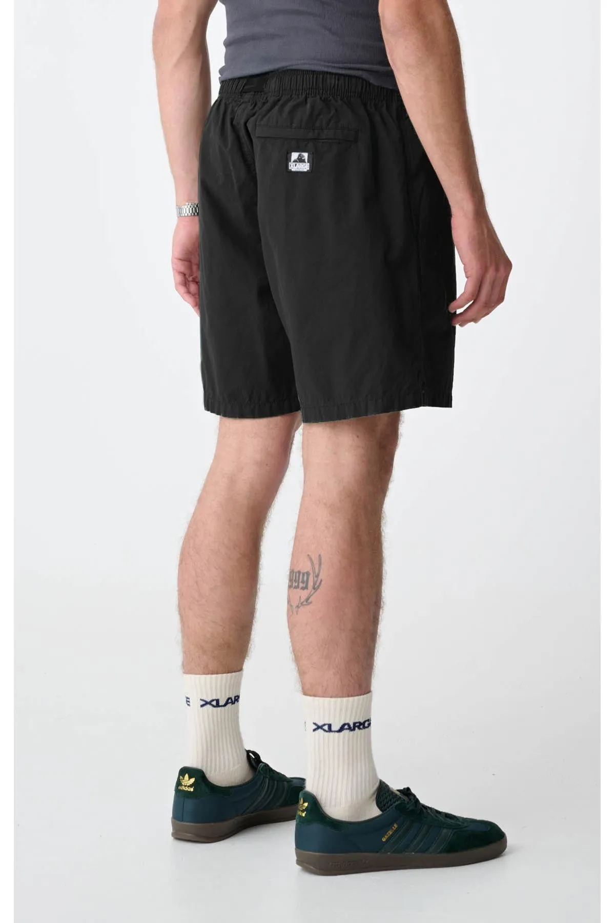 CONTRAST HIKE SHORT - BLACK