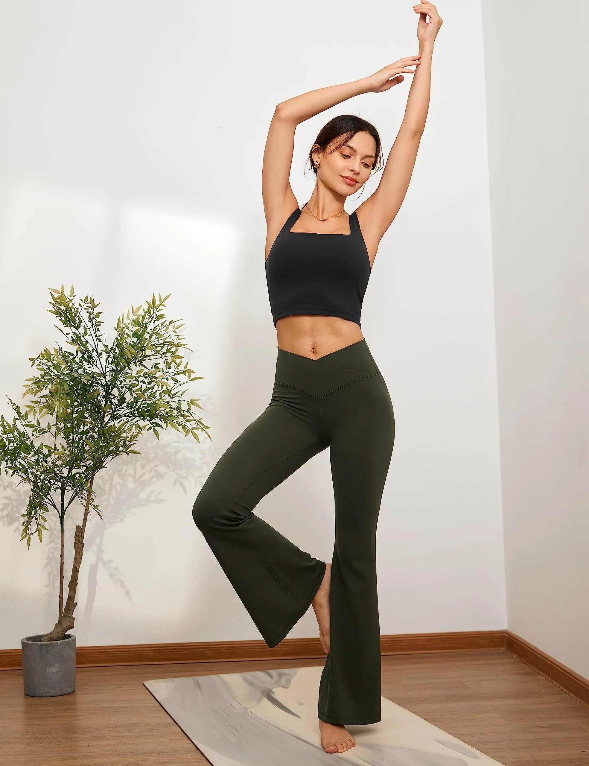 CRZ YOGA Butterluxe Womens Square Neck Longline Sports Bra - Workout Crop Tank Tops Padded with Built in Shelf Yoga Bra Black Medium