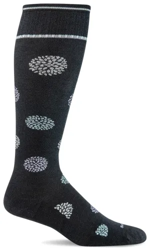 Full Bloom Knee-High Women - Black Moderate Compression (15-20mmHg)