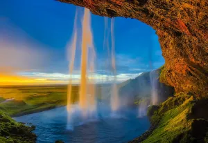 Iceland - From Geysers to Glaciers: A Comprehensive 10-Day Guide