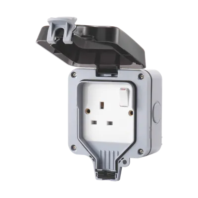 LIVE Electrical WP1G13A Weatherproof IP66 13A 1 Gang Switched Socket