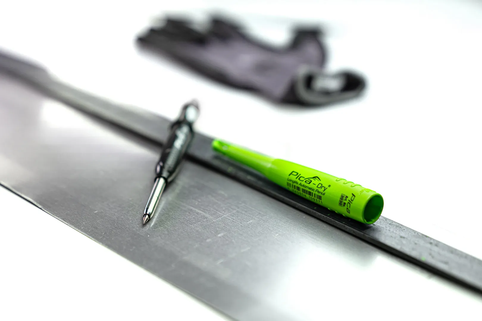 NEW Pica Dry Metal-set blister bundle(PICA-Marker)
