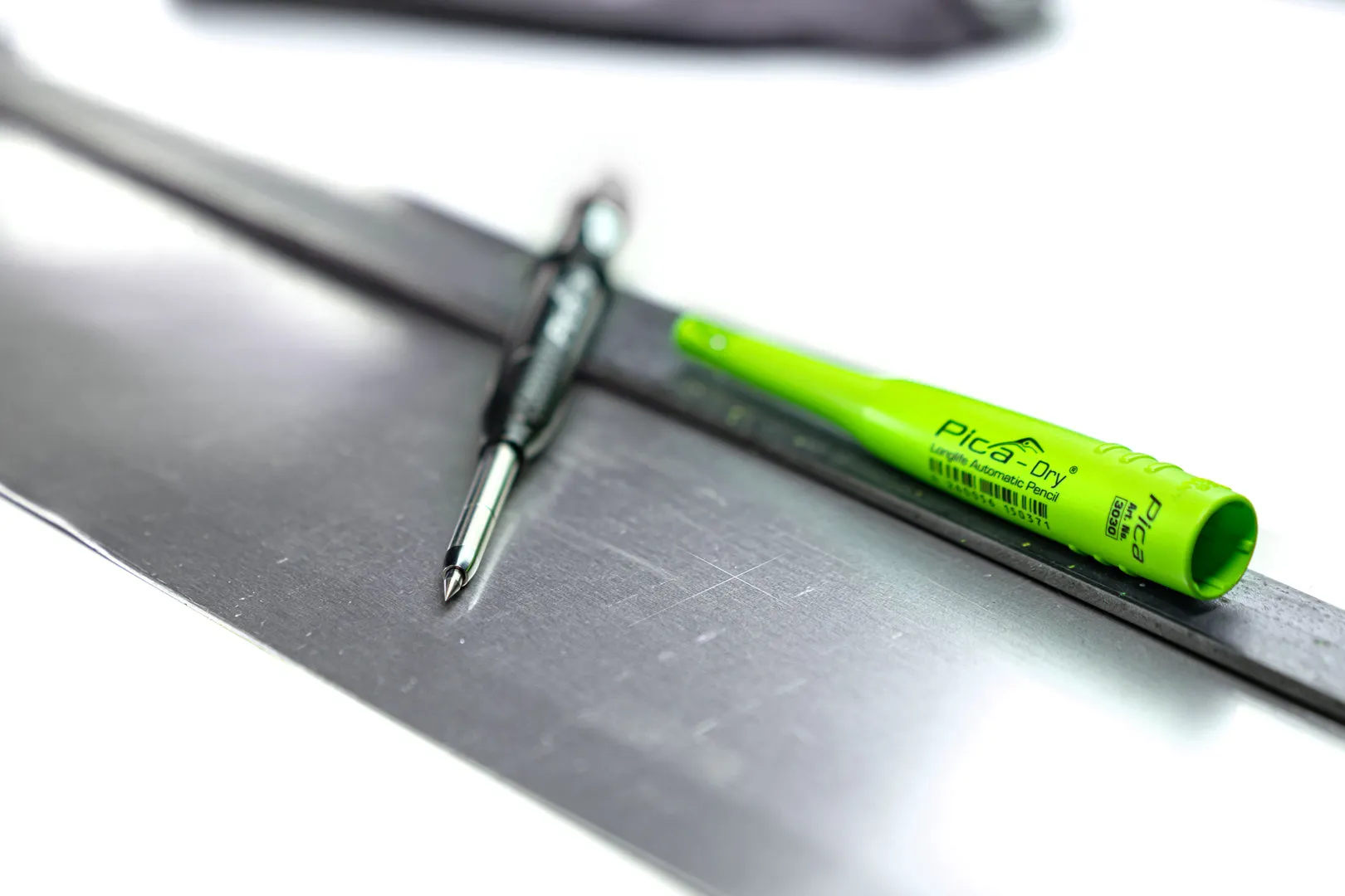 NEW Pica Dry Metal-set blister bundle(PICA-Marker)