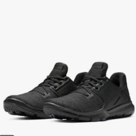 NWOT-Nike Flex Control 3 Men’s Training Shoe in Black