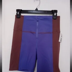NWT Lululemon hike to swim 6&quot; shorts size 8