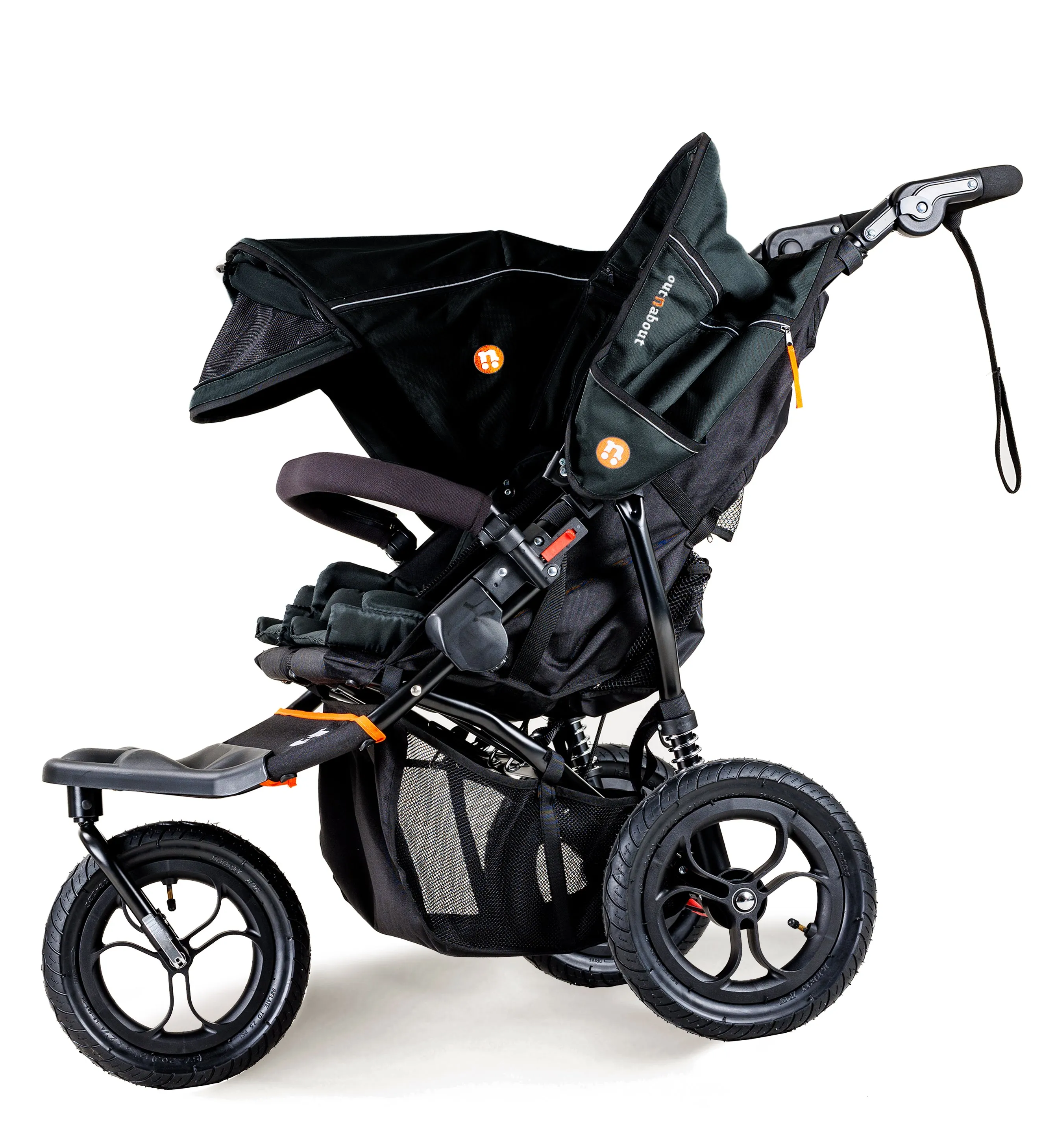 Out n About Double Nipper V5 - Summit Black - Delivery Late March