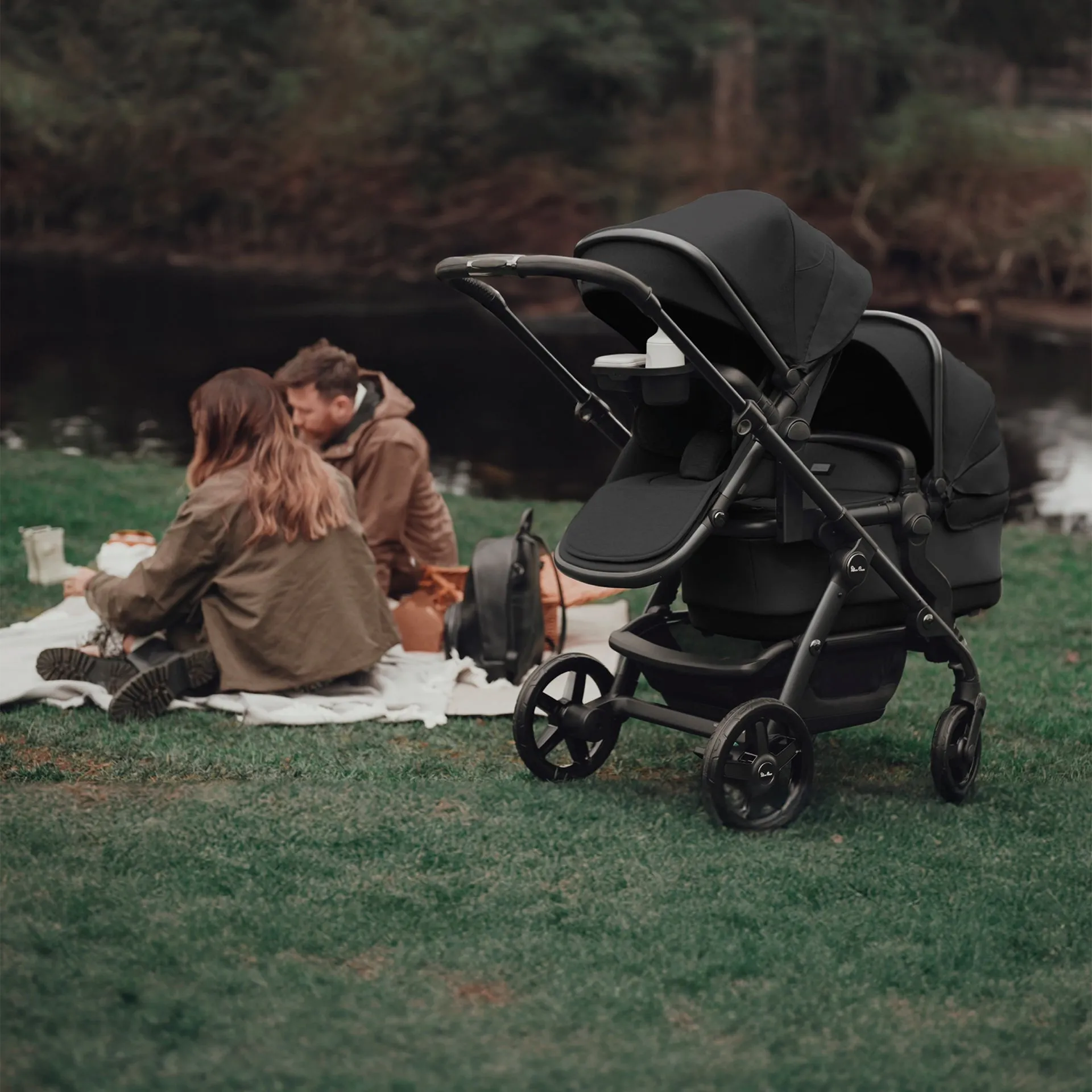 Silver Cross Wave 3 Single to Double Travel System with Dream Car Seat and Motion 2 360 Car Seat - Onyx