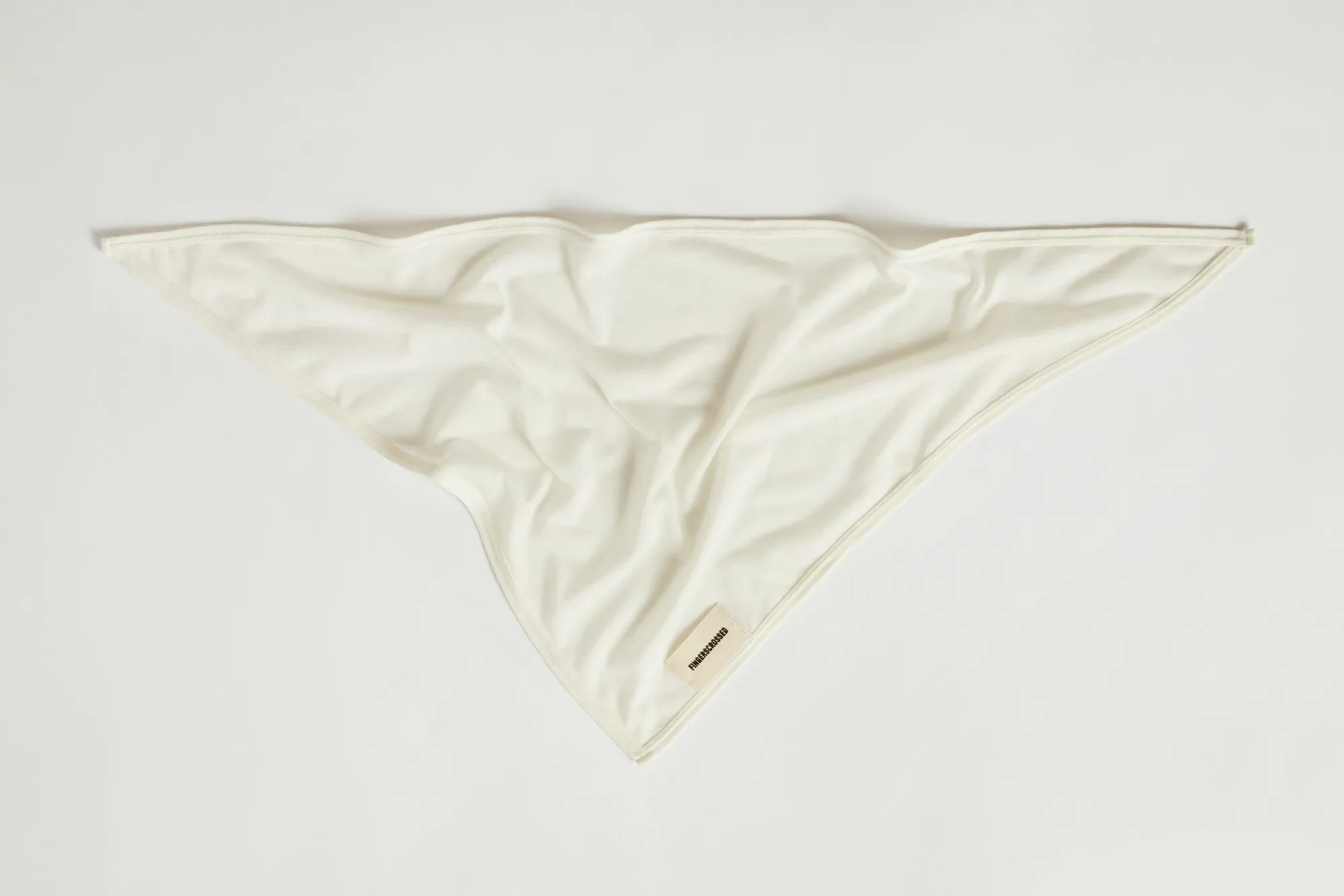 #TRIANGLE SCARF TOFU