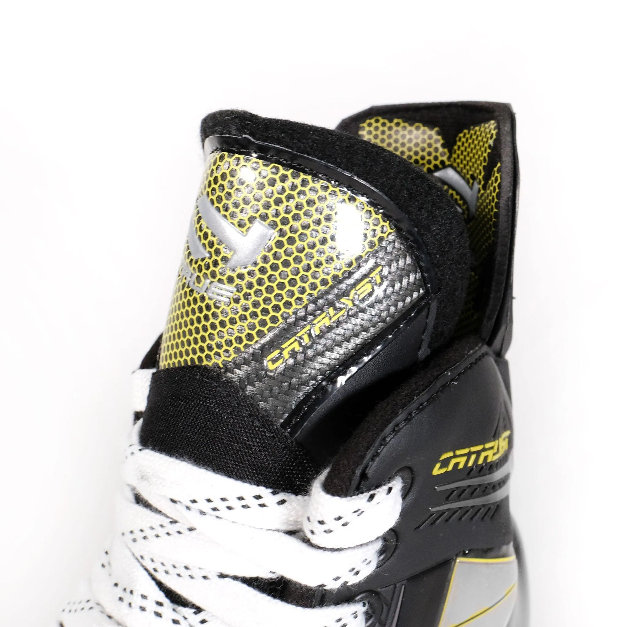 TRUE Catalyst 7 Junior Hockey Skates