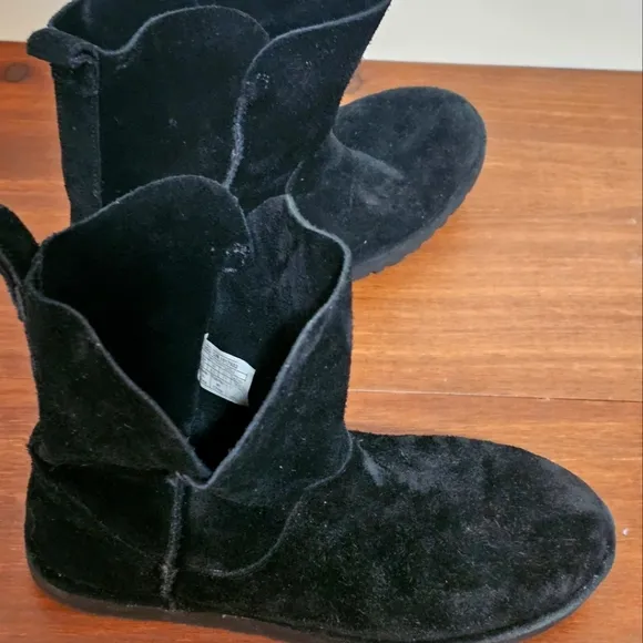 UGG Alida Black Suede Slouch Boots - Size 10