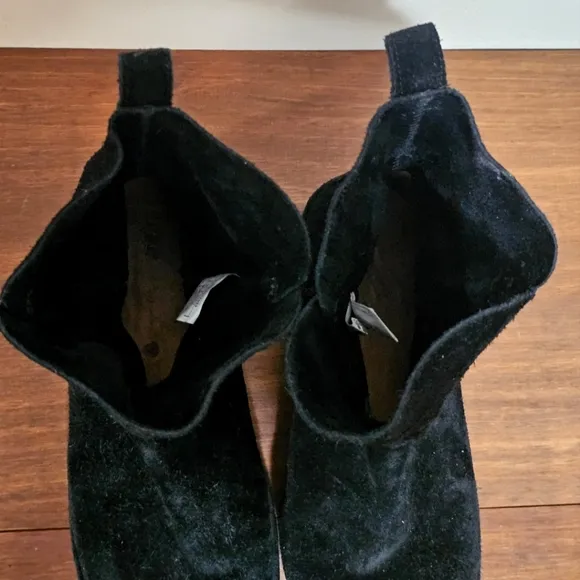 UGG Alida Black Suede Slouch Boots - Size 10