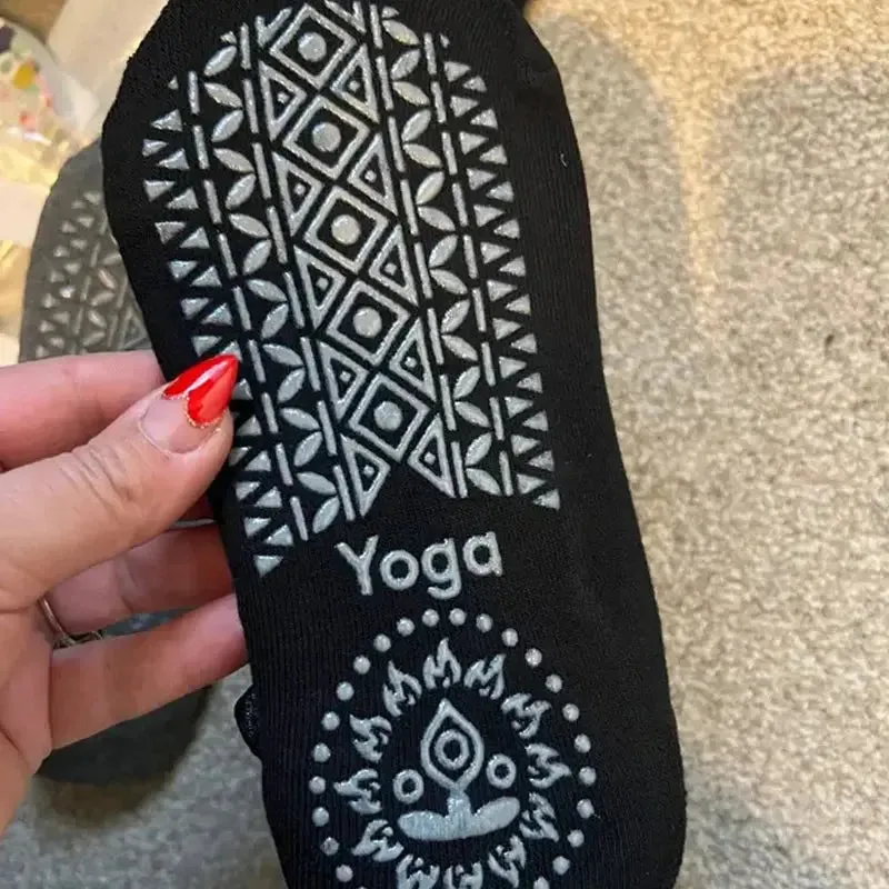 Women Yoga Socks Anti Slip Bandage Sports Ladies Girls Ballet Socks Dance Sock Slippers Yoga Socks Non Slip Acupressure Mat