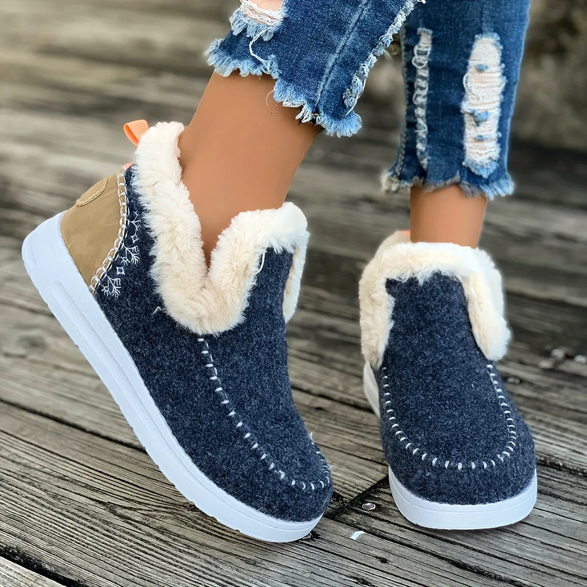 Women's Fleece Lined Slippers with Non-Slip Sole